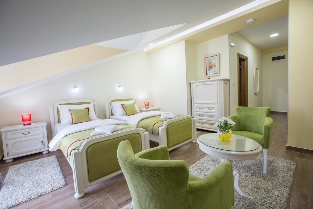 Apartmani Mg Nikšić Exterior foto