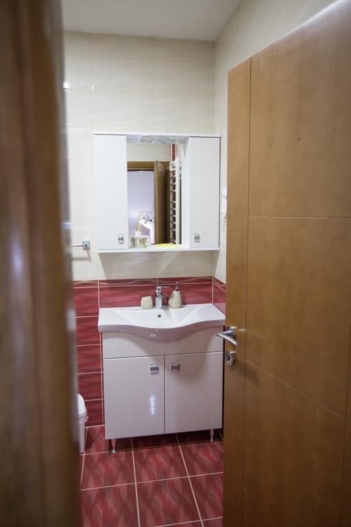 Apartmani Mg Nikšić Exterior foto