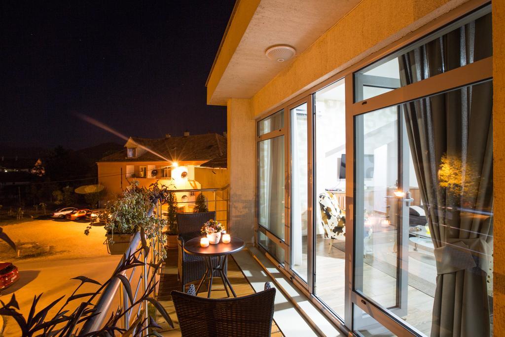 Apartmani Mg Nikšić Exterior foto